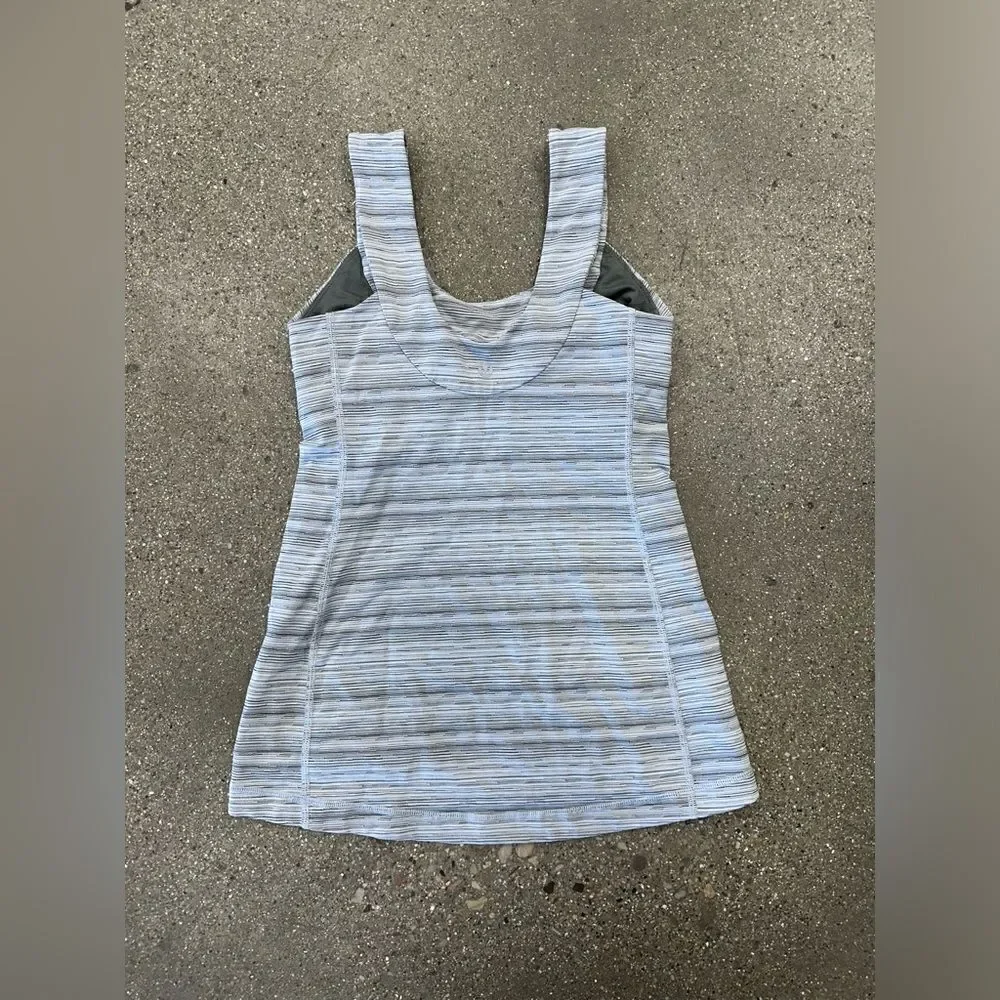 Lululemon scoop back tank